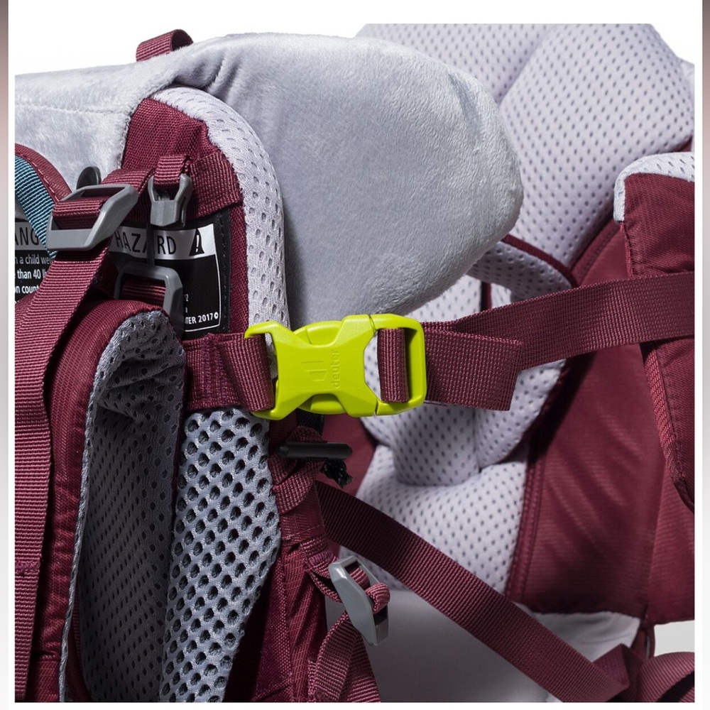 Deuter Kid Comfort Child Carrier in Maroon NWOT - Picture 4 of 10